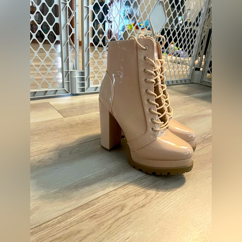 Nude High Heels (trade in progress) - Picture 2 of 5